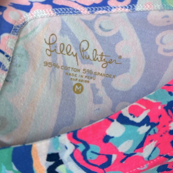 Lilly Pulitzer top.  Size:M. New never worn but without tags. - Picture 3 of 3